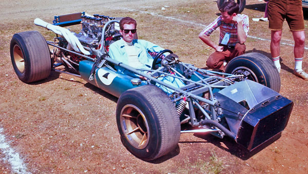 Dr Don Richardson's LeGrand Mk 7 in the paddock at Galveston in 1968. Copyright David Seibert 2006. Used with permission.