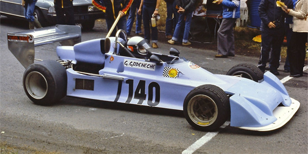 Gerard Godenèche in his Chevron B40 at Châtel-Guyon in August 1979. Copyright Fabrice Batifol 2024. Used with permission.