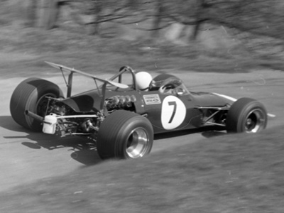 Tony Griffiths in his new Brabham BT29X/BT30 at Prescott in May 1970. Copyright Ted Walker 2024. Used with permission.