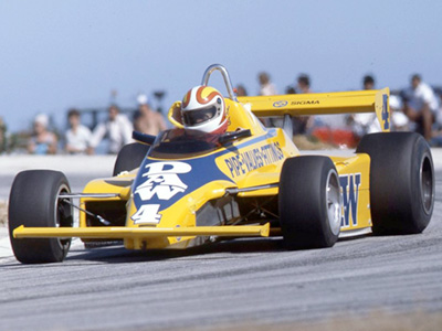 Bernard Tilanus in the new DAW Maurer MM83 at the Aldo Scribante circuit in January 1983. Copyright David Pearson (<a href='http://www.motoprint.co.za/' target='_blank'>motoprint.co.za</a>) 2024. Used with permission.