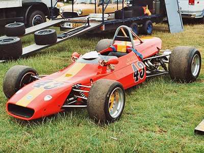 Alf Skeels’ Merlyn Mk 21 at Oulton Park in July 1992. Copyright Dave Williams 2024. Used with permission.